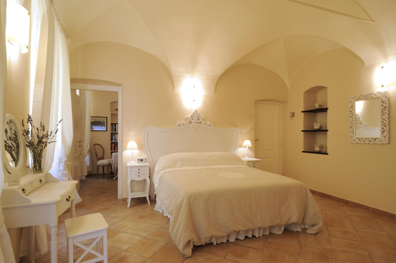 B&B Corallini Черво Номер фото